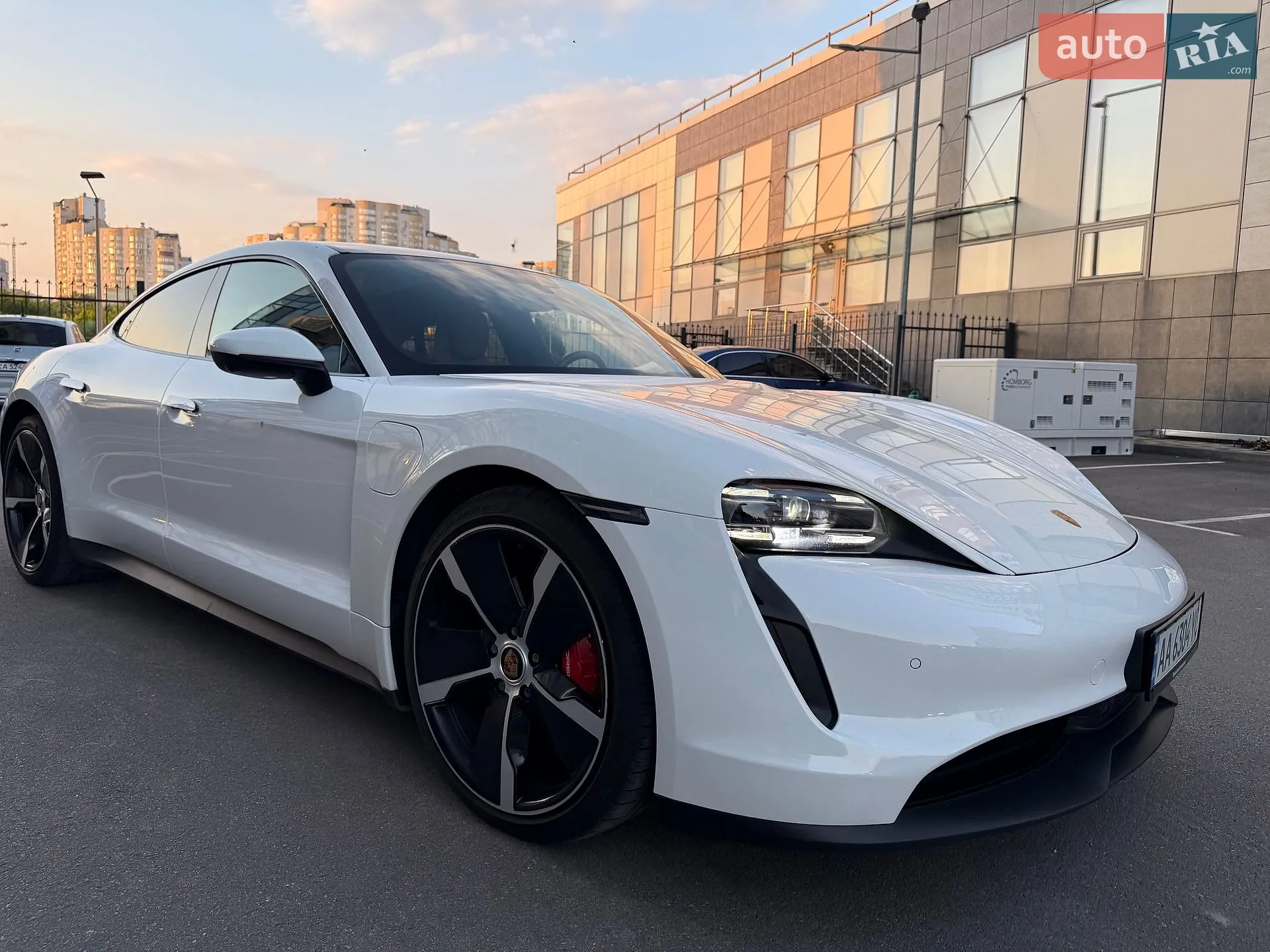 2021 Porsche Taycan - мініатюра 5