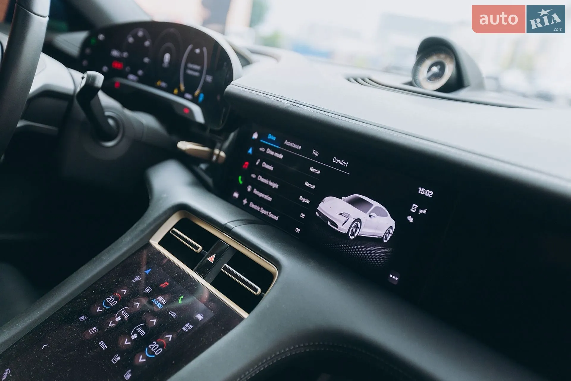 2020 Porsche Taycan - мініатюра 8