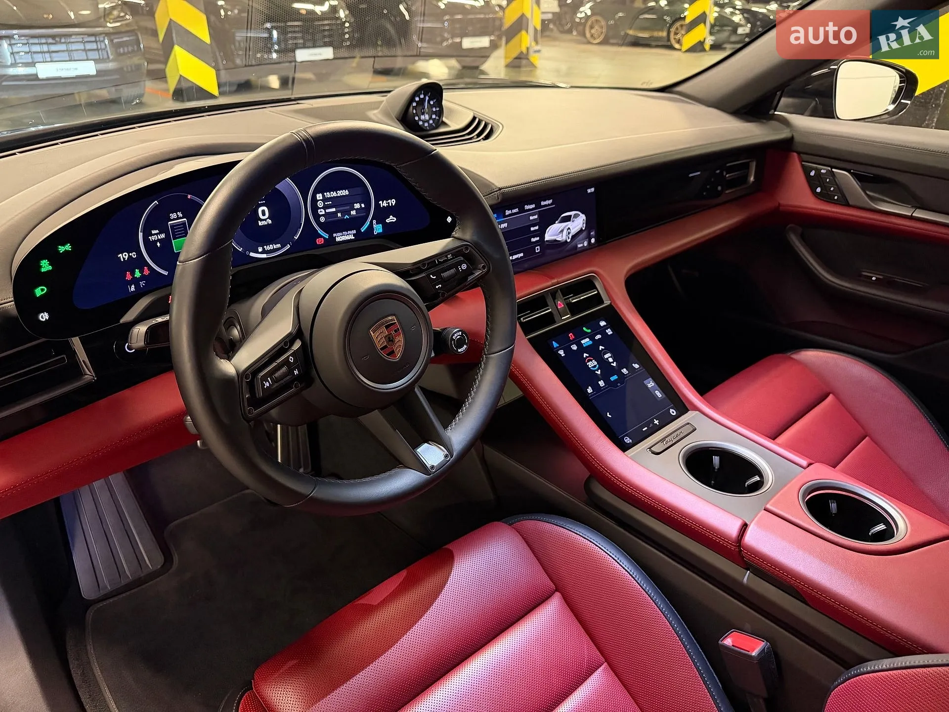 2024 Porsche Taycan - мініатюра 28