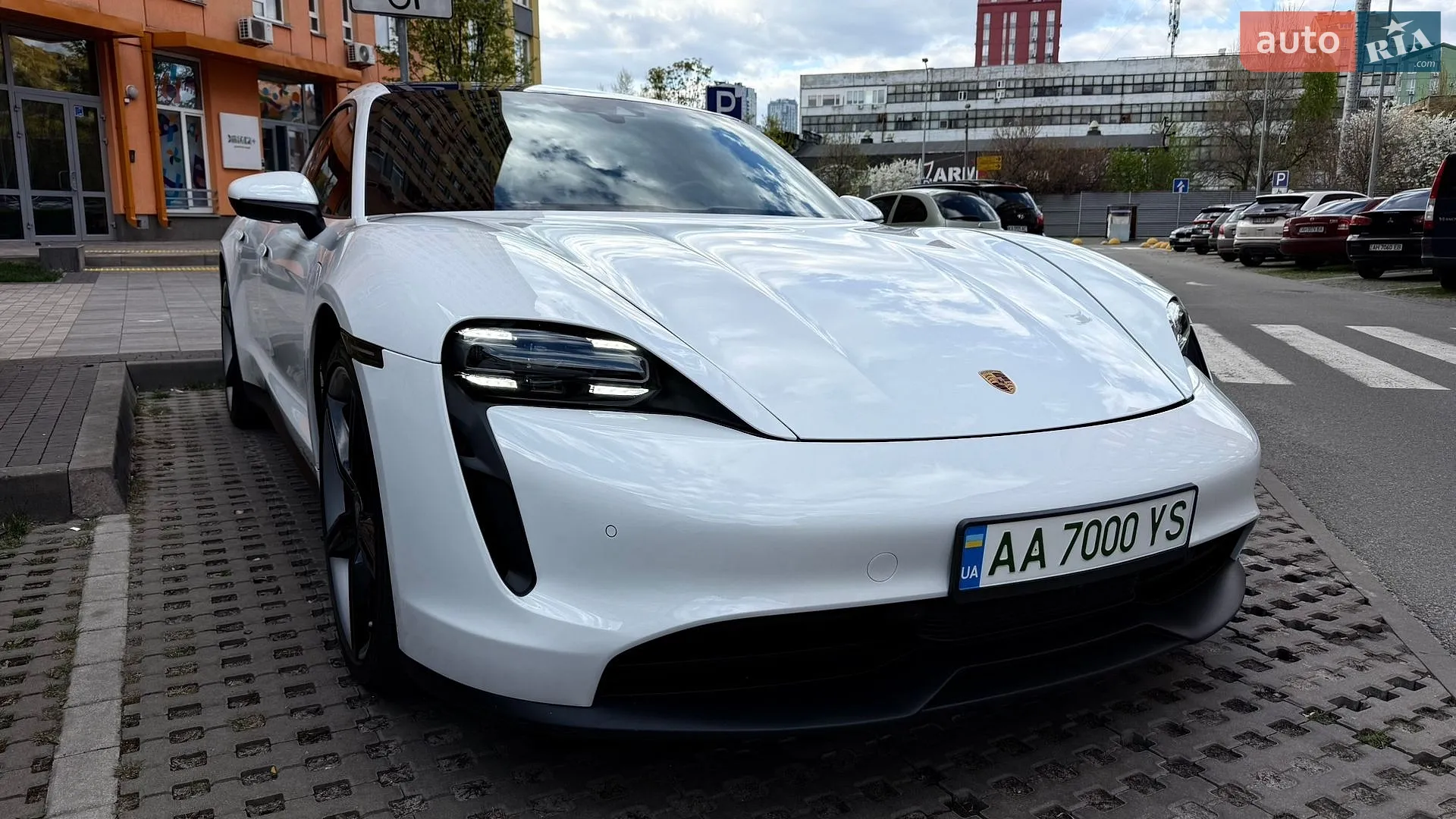 2022 Porsche Taycan - мініатюра 6