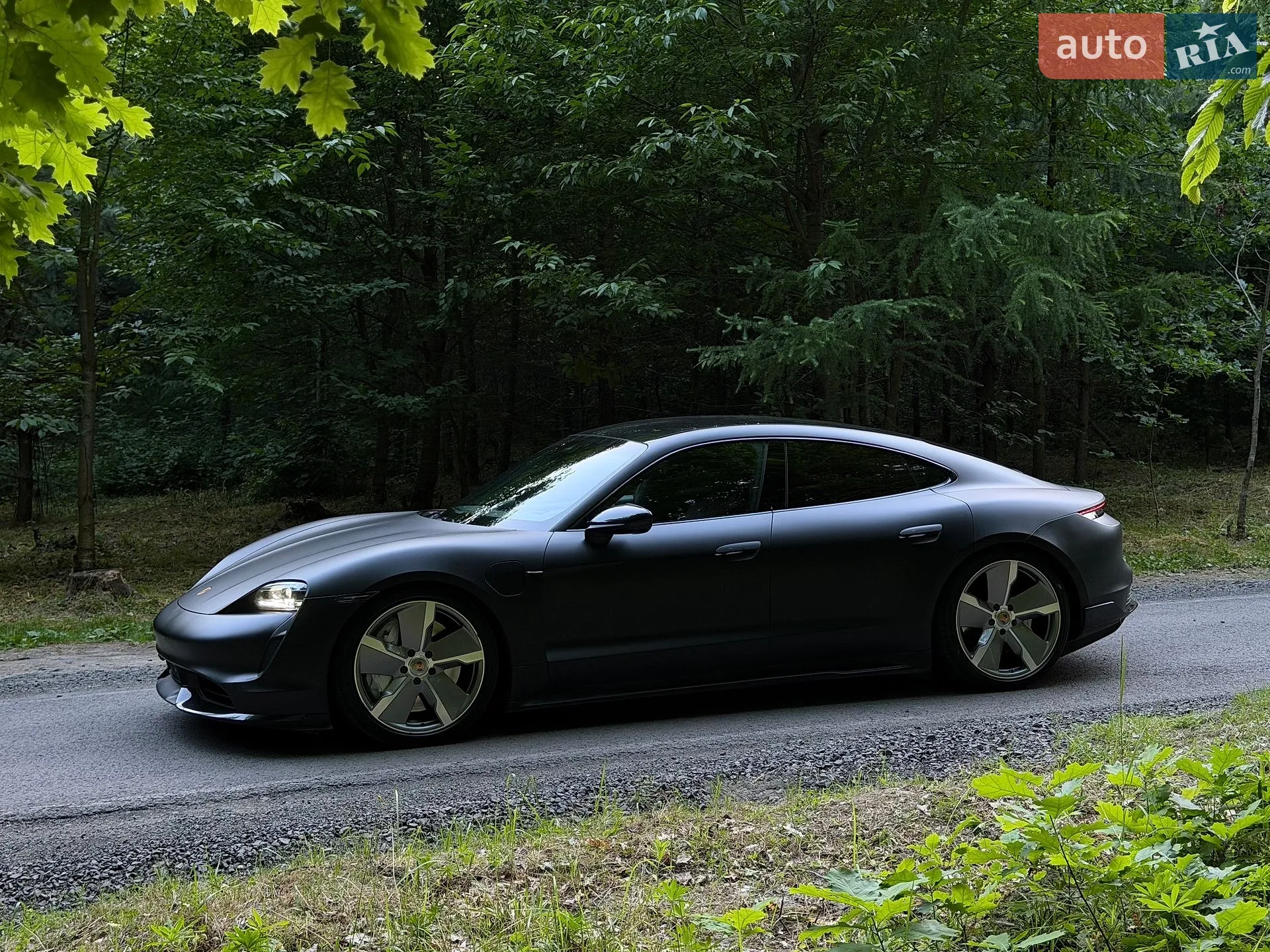 2020 Porsche Taycan - мініатюра 18