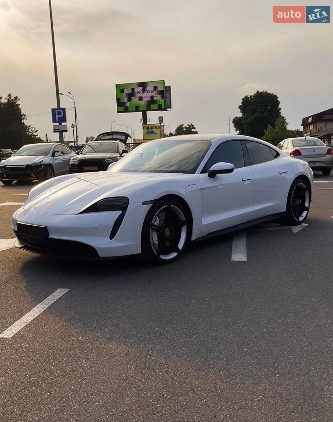 2021 Porsche Taycan - мініатюра 9