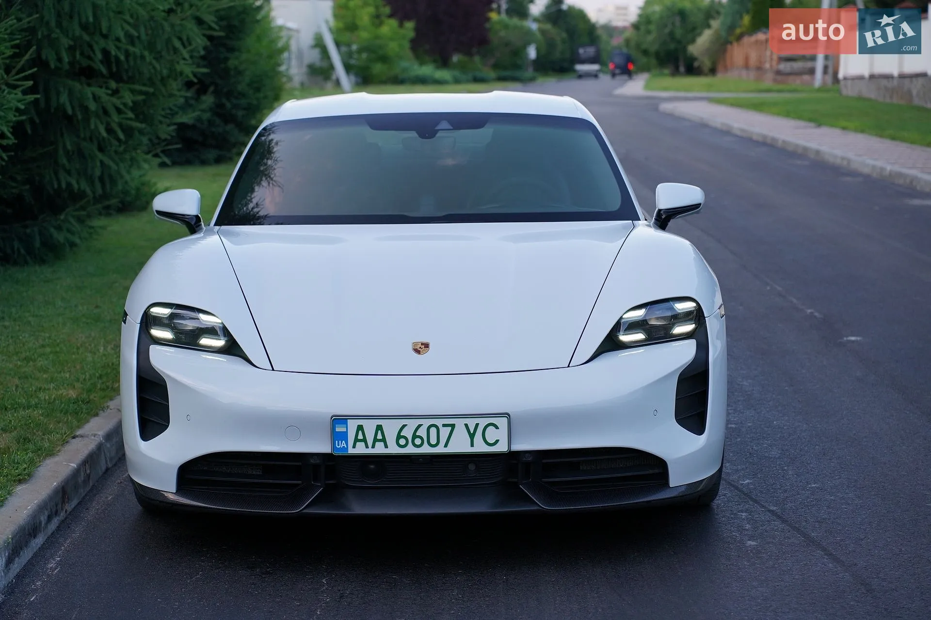 2020 Porsche Taycan - мініатюра 14