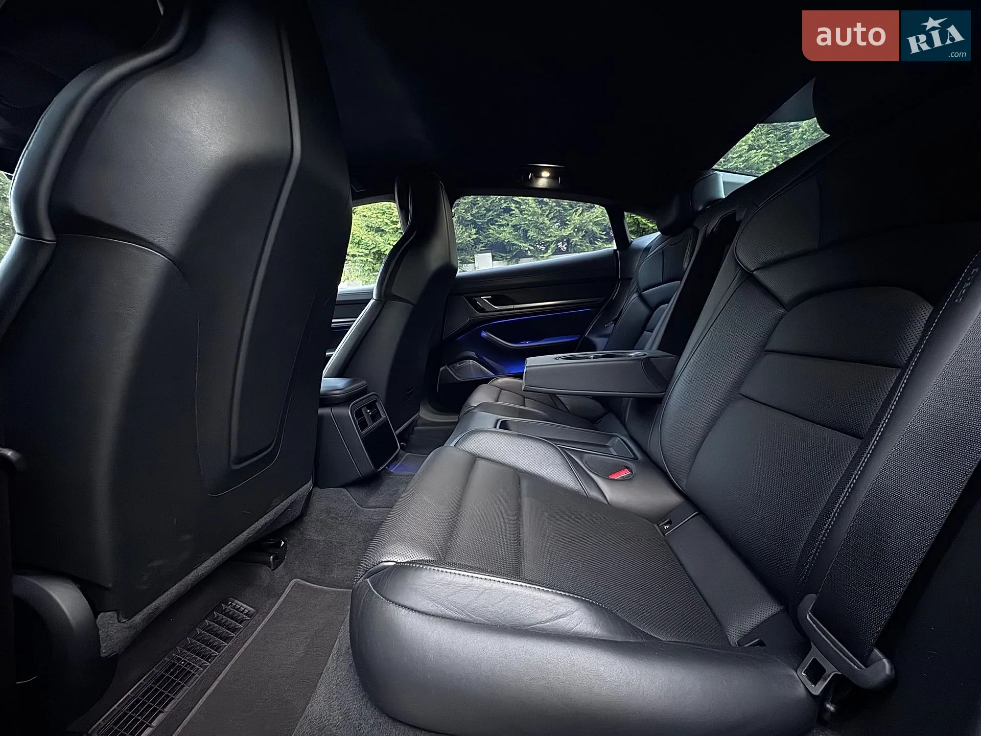 2020 Porsche Taycan - мініатюра 30