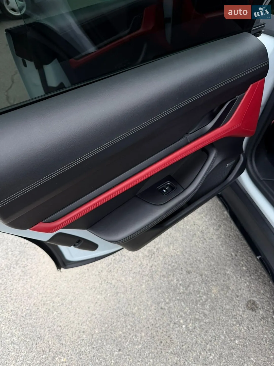 2021 Porsche Taycan - мініатюра 16