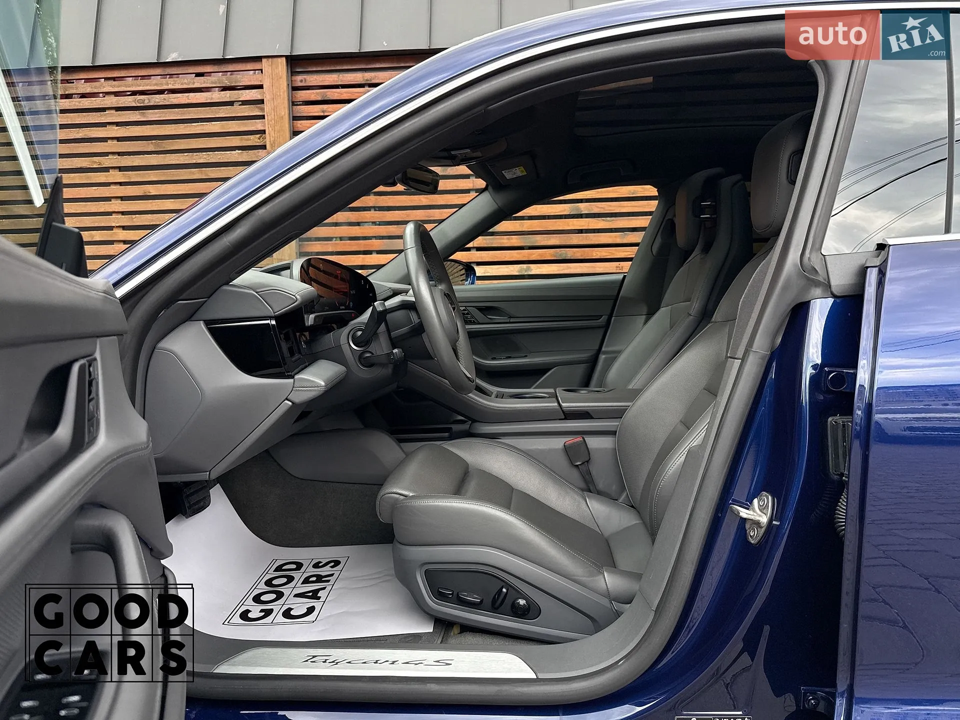 2020 Porsche Taycan - мініатюра 31