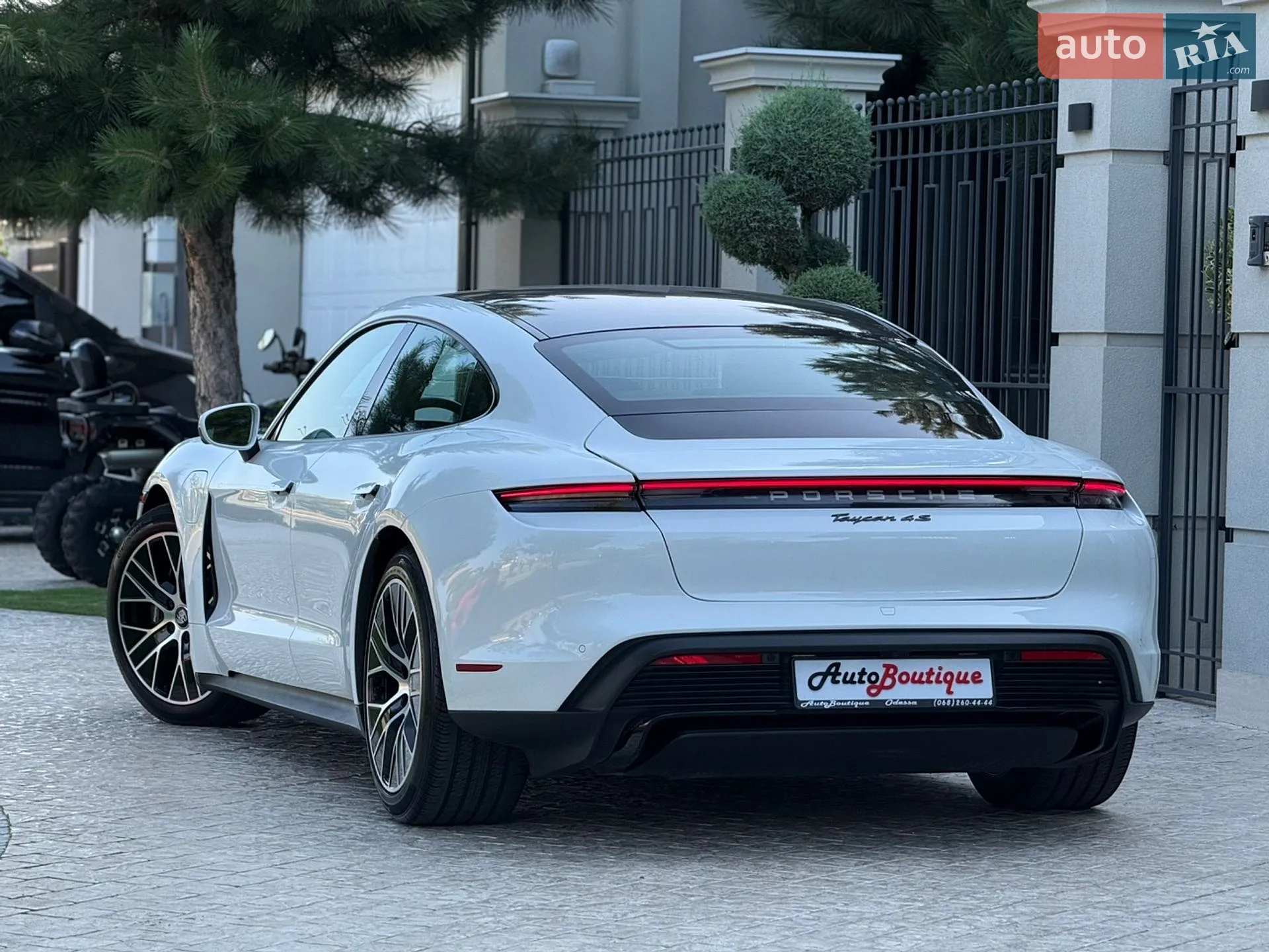 2021 Porsche Taycan - мініатюра 20