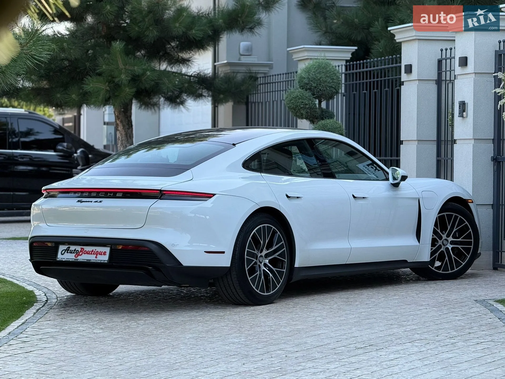 2021 Porsche Taycan - мініатюра 25