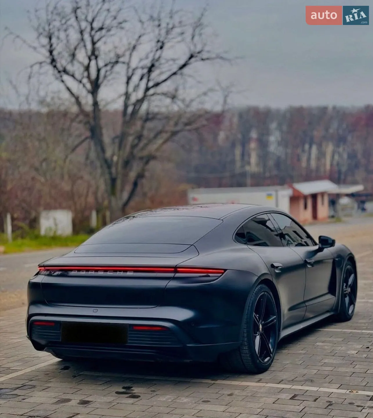 2022 Porsche Taycan - мініатюра 3