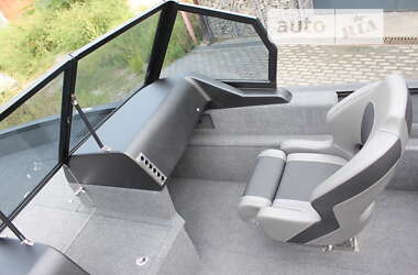 Лодка Powerboat 570 2022 в 