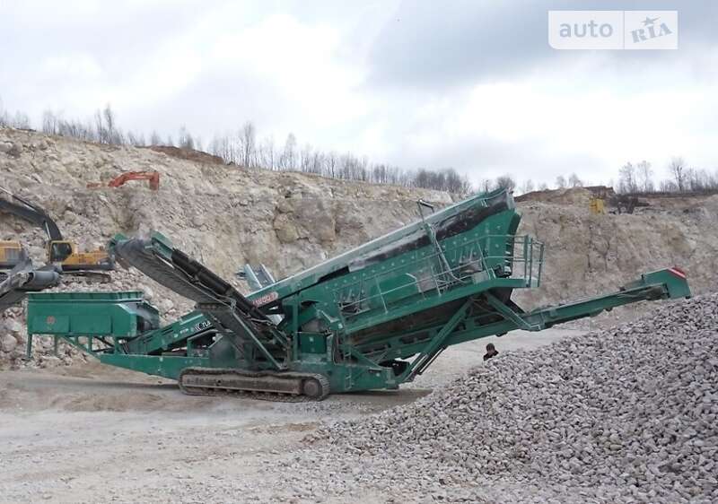 Powerscreen 1800 2004