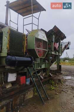 Дробарка (дробильна установка) Powerscreen Maxtrak 1996 в 