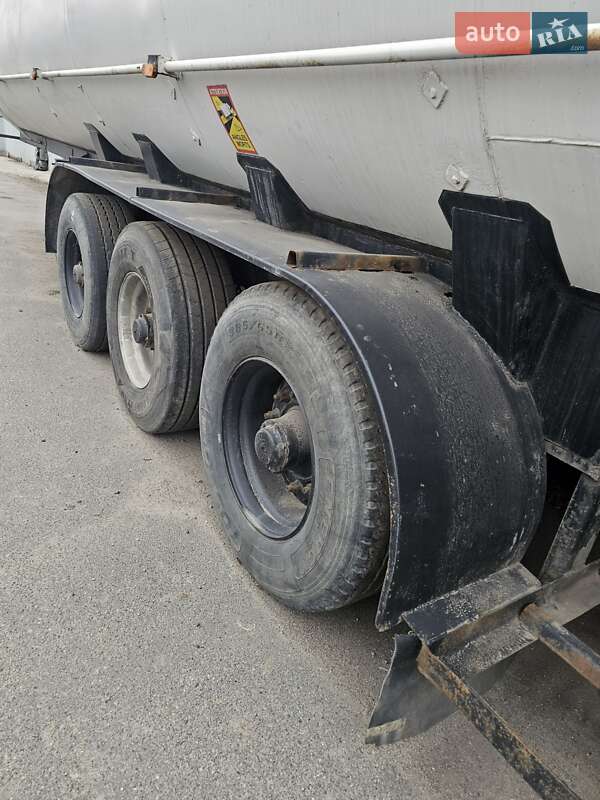Цистерна полуприцеп ППЦ 30-64229 2005 в Кривом Роге фото 5 Цистерна полуприцеп ППЦ 30-64229 2005 в Кривом Роге