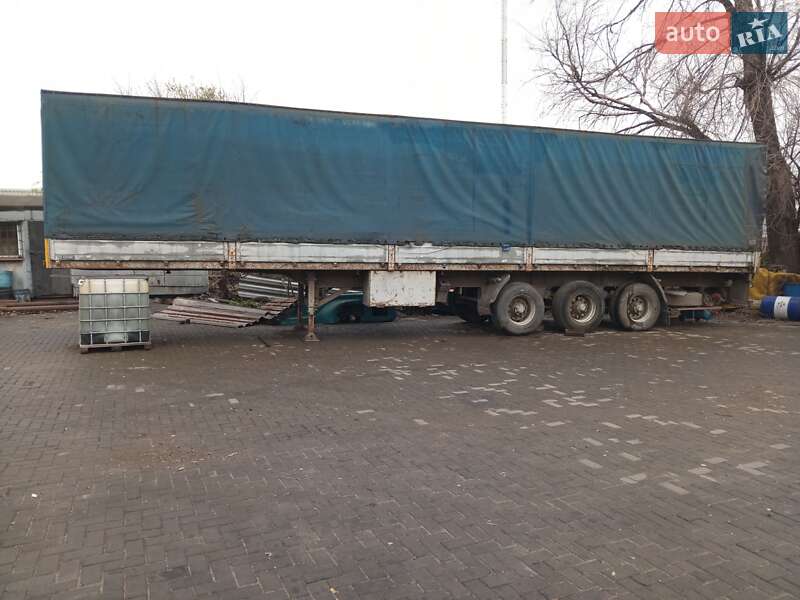 Бортовий напівпричіп Причеп Автоприцеп 1999 в Кривому Розі