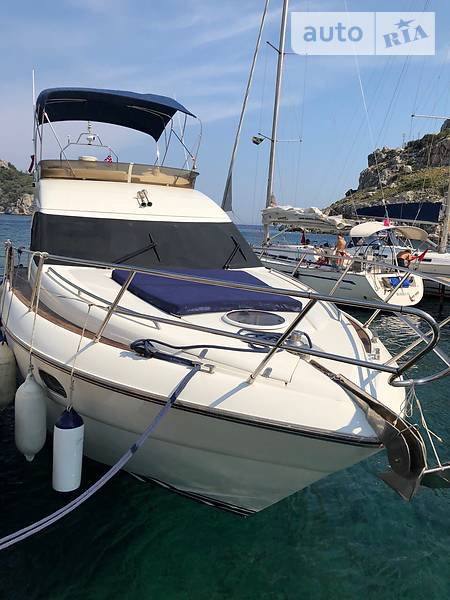 Моторна яхта Princess 42 2008 в Києві