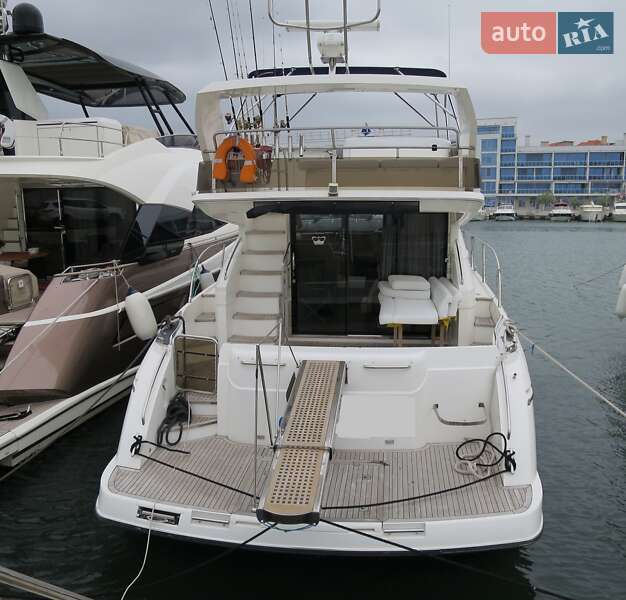 Моторная яхта Princess 54 2008 в Одессе фото 4 Моторная яхта Princess 54 2008 в Одессе