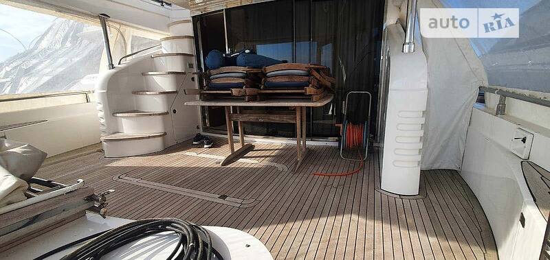 Моторная яхта Princess 67 2008 в Киеве