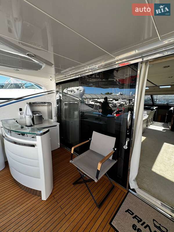 Моторная яхта Princess 85 MY 2008 в Киеве