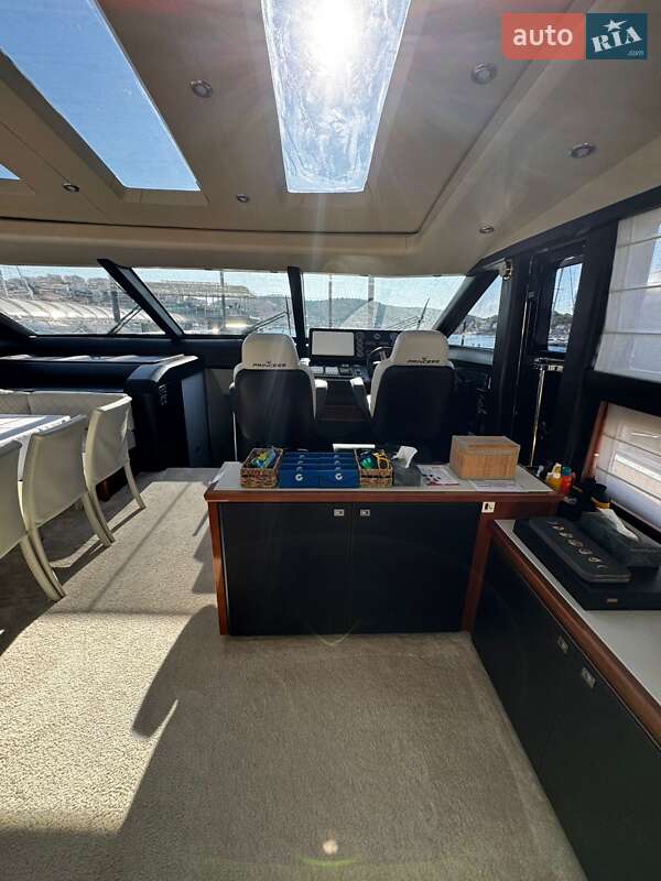 Моторная яхта Princess 85 MY 2008 в Киеве