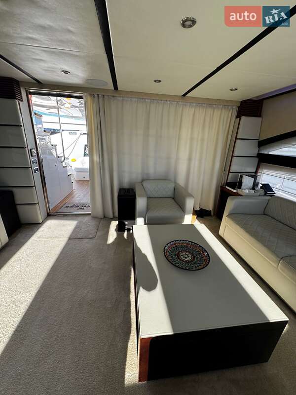 Моторная яхта Princess 85 MY 2008 в Киеве