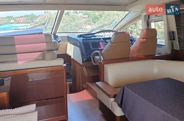 Моторная яхта Princess V65 2008 в Одессе