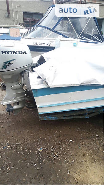 Човен Прогресс 2 2004 в Чернівцях фото 4 Човен Прогресс 2 2004 в Чернівцях