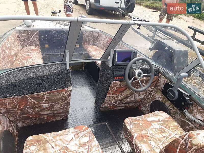 Інший водний транспорт Прогресс 2 2019 в Чернігові