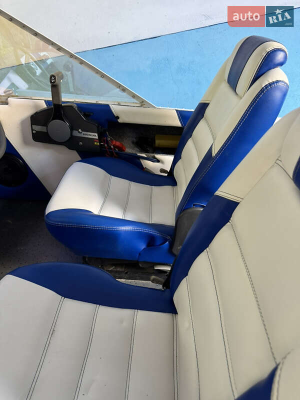 Човен Прогресс 2 2004 в Чернівцях фото 17 Човен Прогресс 2 2004 в Чернівцях