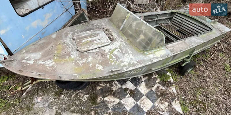 Лодка Прогресс 2 1980 в Киеве фото 4 Лодка Прогресс 2 1980 в Киеве