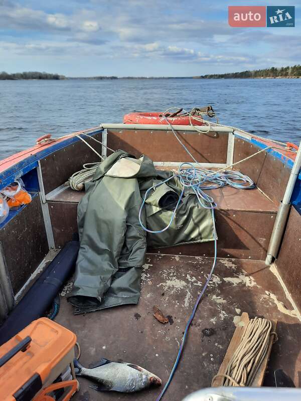 Лодка Прогресс 2М 1970 в Киеве фото 3 Лодка Прогресс 2М 1970 в Киеве