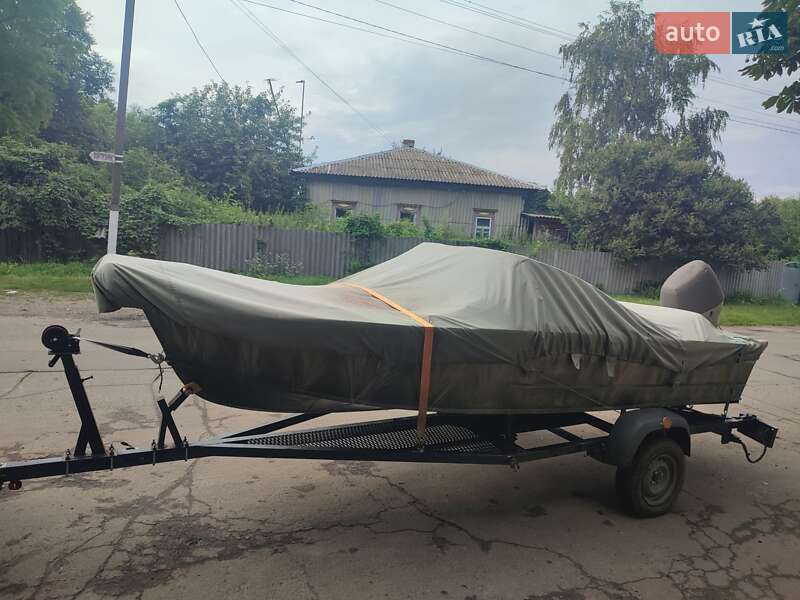 Човен Прогресс 2М 2020 в Києві