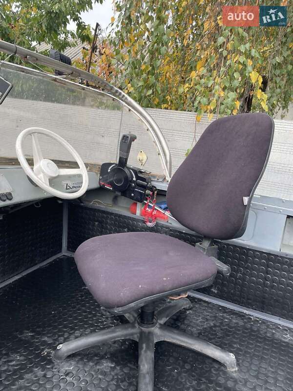 Катер Прогресс 2М 1989 в Лозовой фото 4 Катер Прогресс 2М 1989 в Лозовой