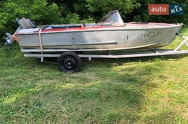 Катер Прогресс 2М 2000 в Шостке