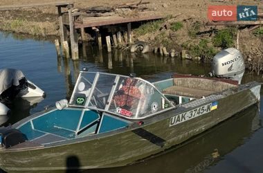 Катер Прогресс 4 1974 в Одессе