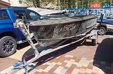 Лодка Прогресс 4 1990 в Киеве