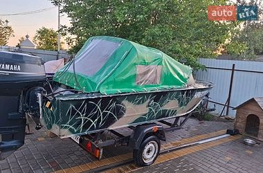 Лодка Прогресс 4 1995 в Новой Долине