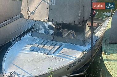 Лодка Прогресс 4 1974 в Днепре