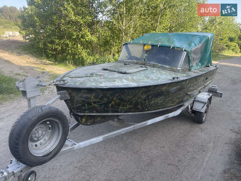 Катер Прогресс Прогресс 2008 в Киеве