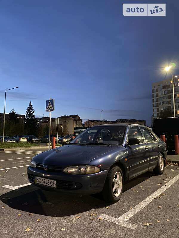 Седан Proton 413 1995 в Львові