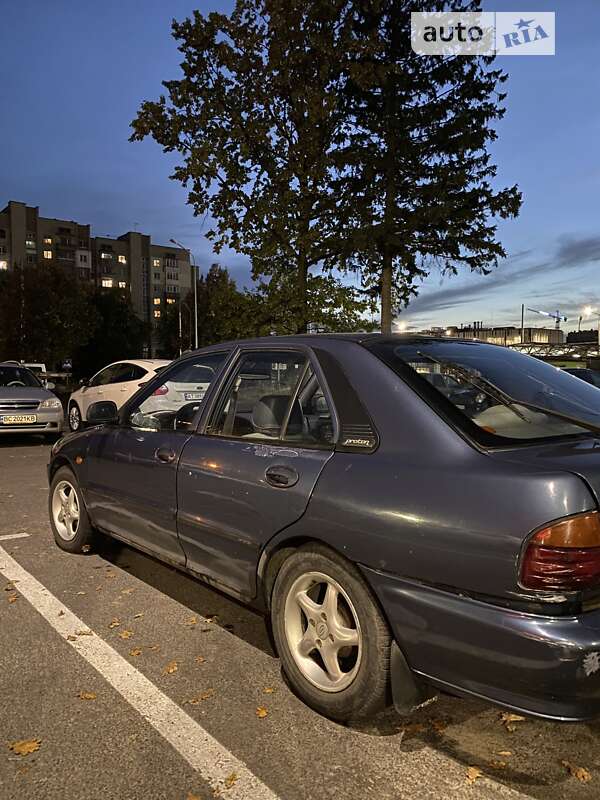 Седан Proton 413 1995 в Львові
