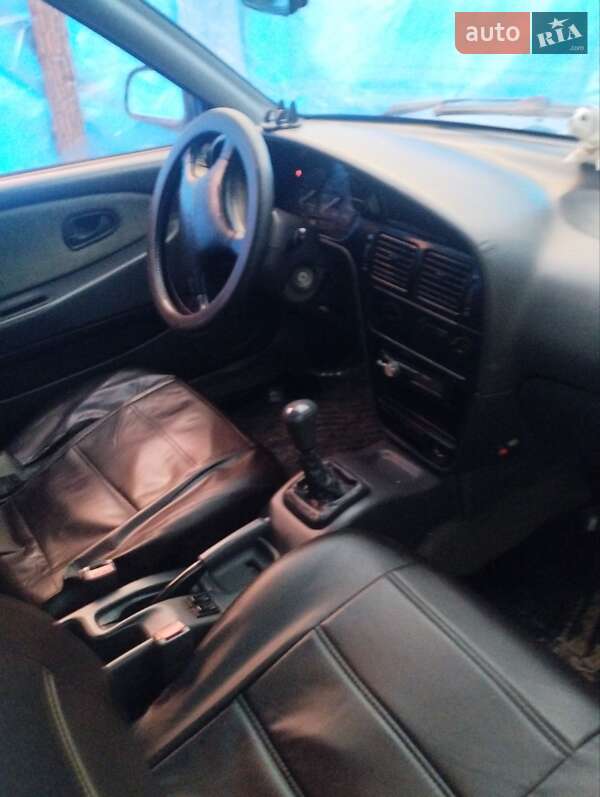 Седан Proton 415 1995 в Ямполе фото 3 Седан Proton 415 1995 в Ямполе