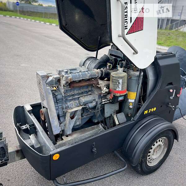 Бетононасос Putzmeister M740 2011 в Киеве