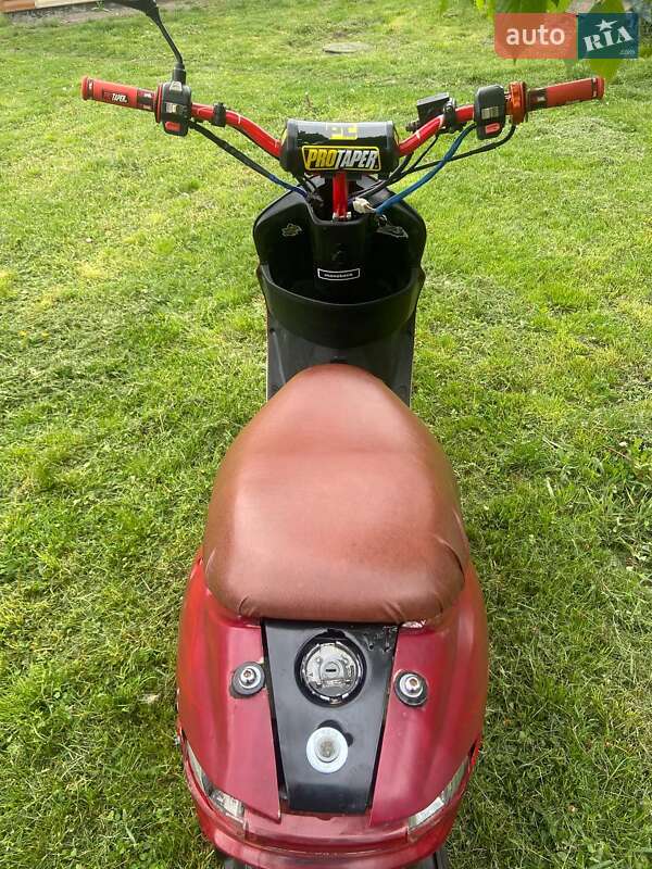 Скутер Qingqi QM50 2010 в Корсуне-Шевченковском