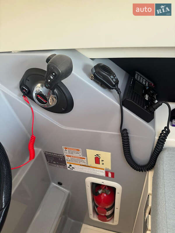 Катер Quicksilver Activ 2013 в Києві фото 18 Катер Quicksilver Activ 2013 в Києві