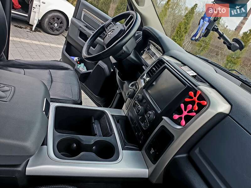 Пикап Ram 1500 2016 в Надворной