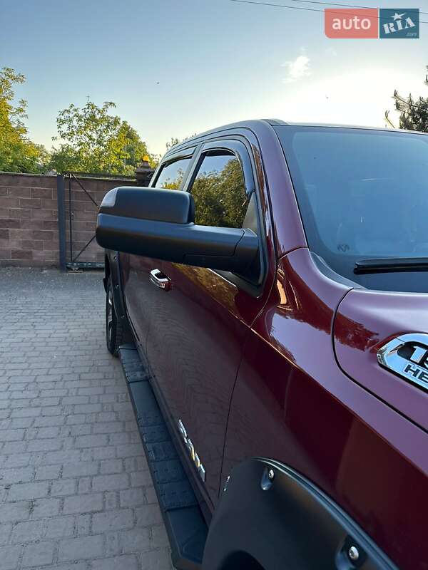Пикап Ram 1500 2019 в Луцке