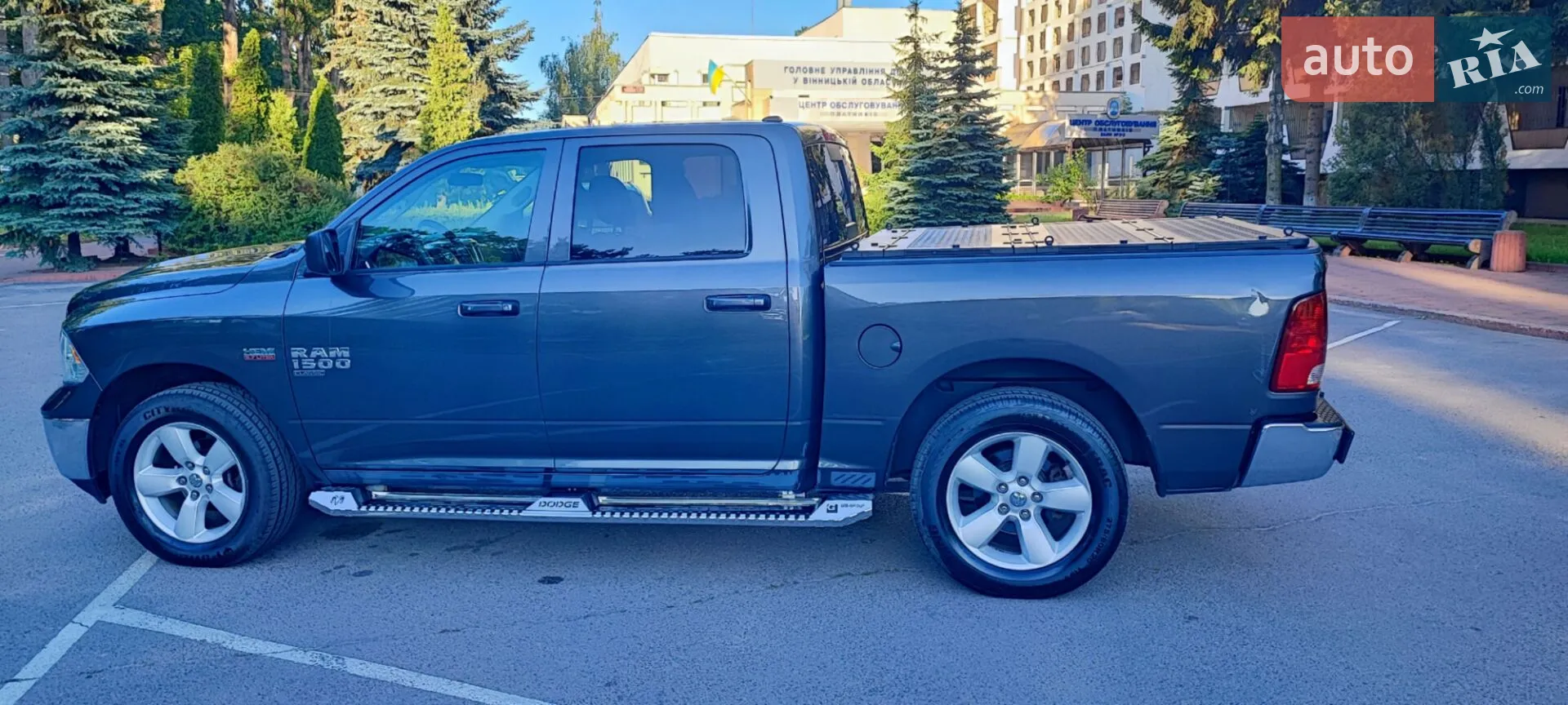 2019 RAM 1500 - мініатюра 16