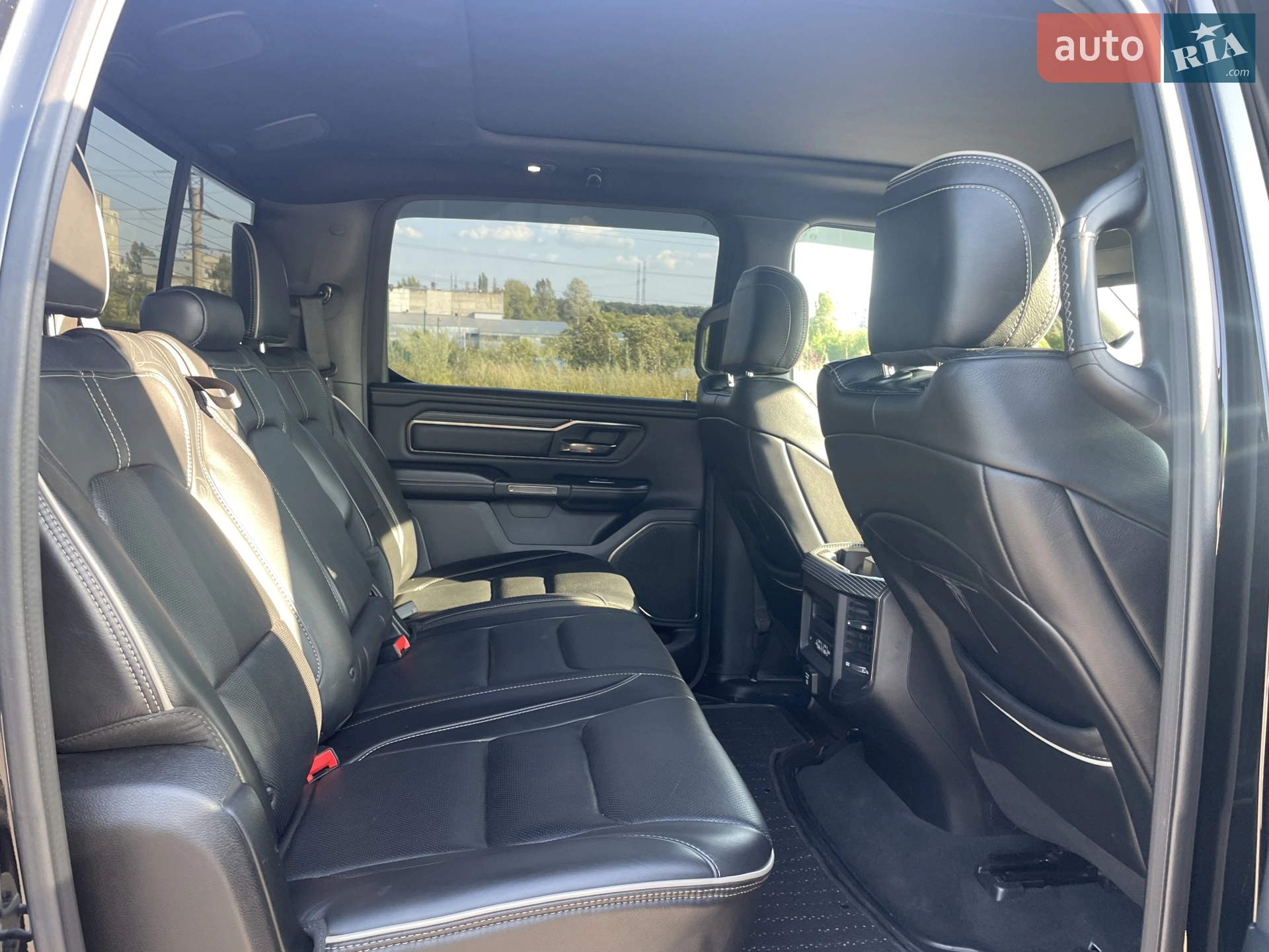 2018 RAM 1500 - мініатюра 11