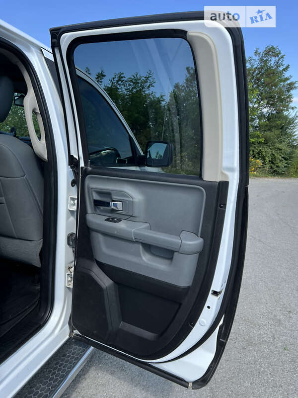 Пикап Ram 1500 2013 в Тернополе