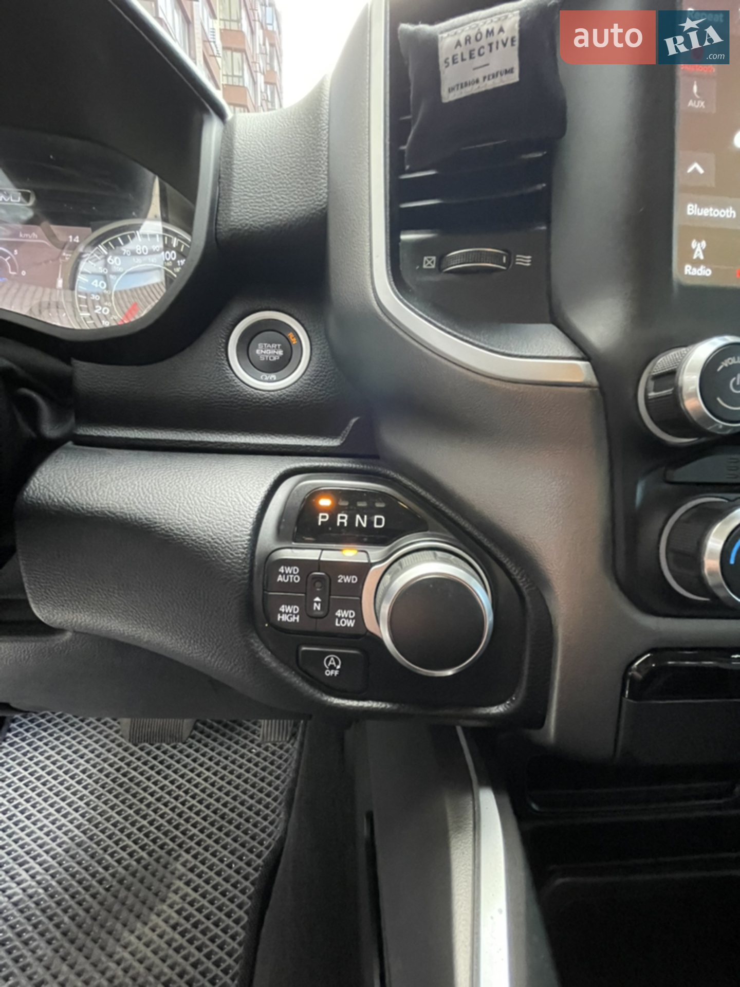 2019 RAM 1500 - мініатюра 46